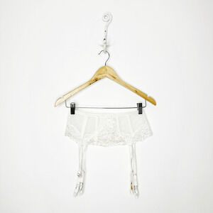 Y2K 00S VICTORIA'S SECRET Lace Rhinestone Garter belt white bedazzled XS S NWT